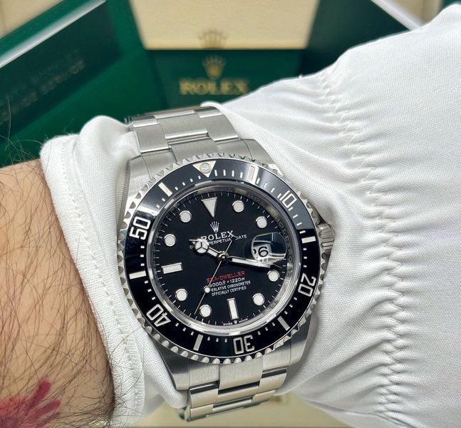 Rolex Sea-Dweller 126600